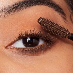 ELF Lash It Loud Mascara Long lasting dark brown volumizing mascara
